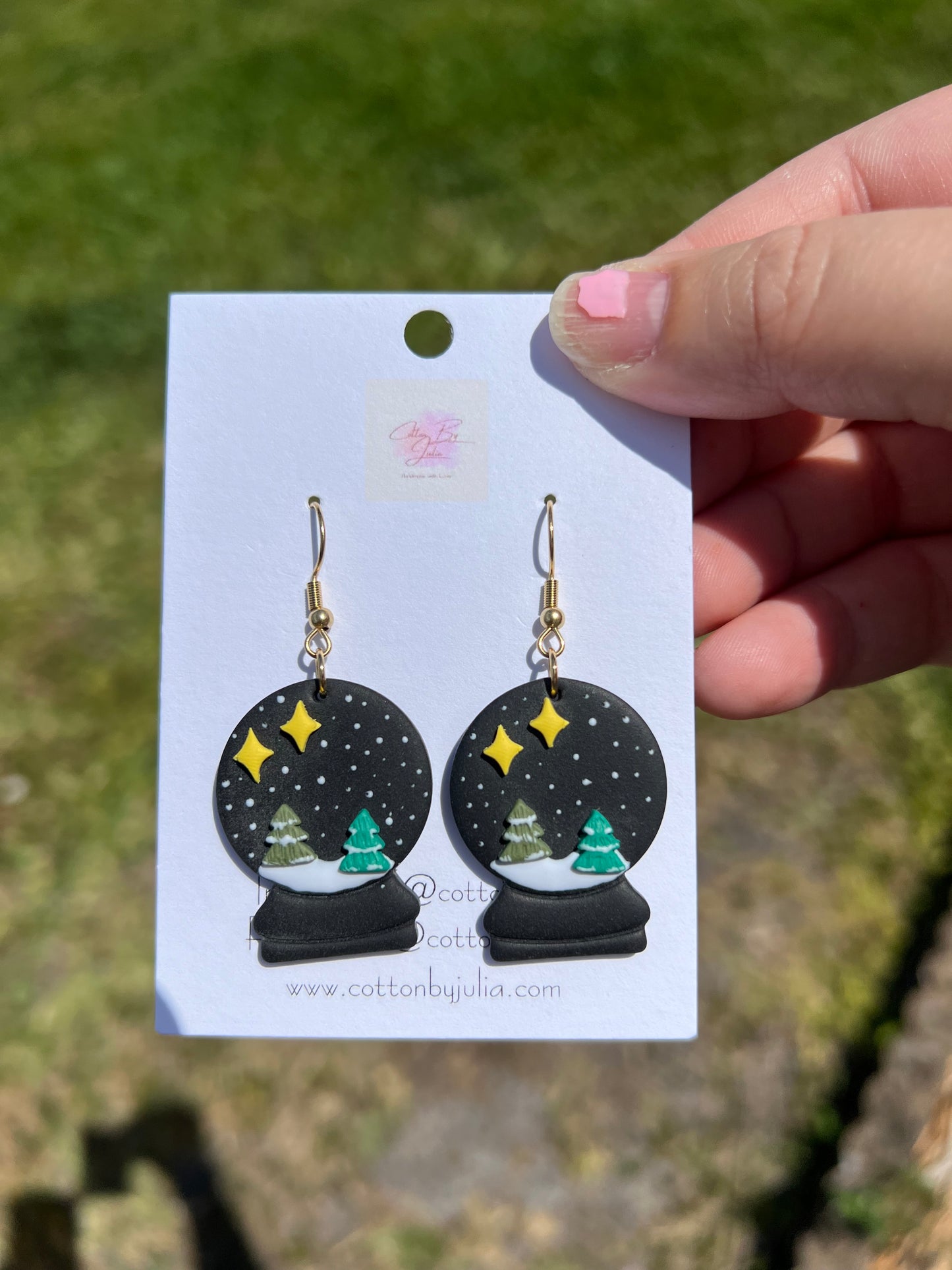 Snowglobe Dangles